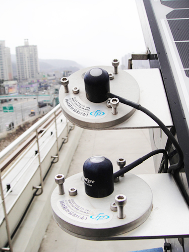 Apogee Instruments Silicon-cell Pyranometers monitor PV Panels at Jin Jeop Library in Korea