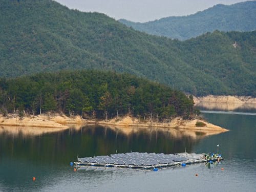 K-water's 1st SOLATUS solar power plant on Hapcheon Dam